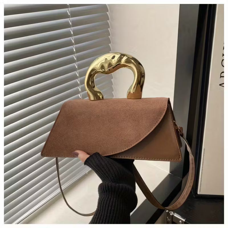 LOS BOLSOS DE ROVELA